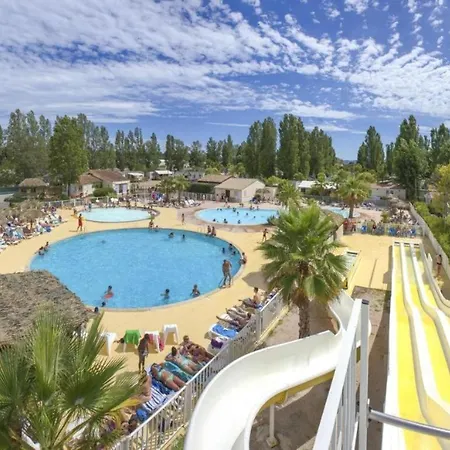 Frejus Tout Confort, Climatisation,Plus Ventilation Toutes Les Chambres, Linge De Lit Et De Toilette , Coffre Fort, Lave Vaisselle Machine A Laver Grande Terrasse Couverte Velos Et Wifi Possible * Fréjus