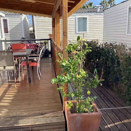 Confort, Climatisation,linge De Lit Et De Toilette, Coffre Fort, Ventilations Au Plafond Et Wifi Possible Campsite *